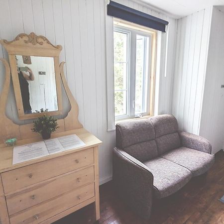 Auberge De La Rive De Charlevoix - Auberge De Jeunesse Familiale Pour Voyageurs De Tous Ages Saint-Joseph-de-la-Rive 外观 照片