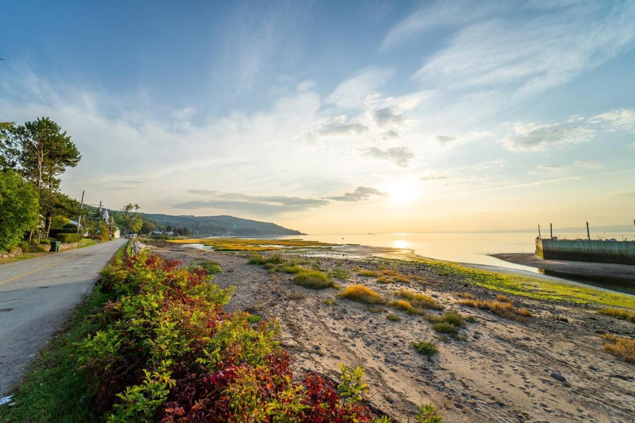 Auberge De La Rive De Charlevoix - Auberge De Jeunesse Familiale Pour Voyageurs De Tous Ages Saint-Joseph-de-la-Rive 外观 照片
